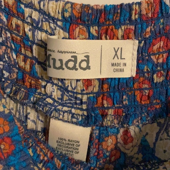 Blue Printed Pants CLOSET CLEAR OUT - Picture 3 of 3